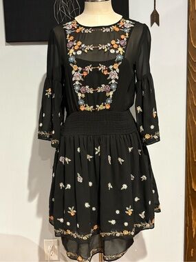 Maeve Black Floral Embroidered Long-Sleeve Dress